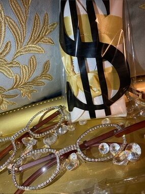 Millionaire Celebrity Lab Stones UV coat clear sunglasses wood. Look Like Money
